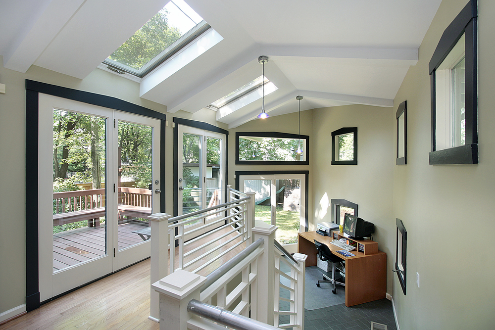 Sealing a skylight
