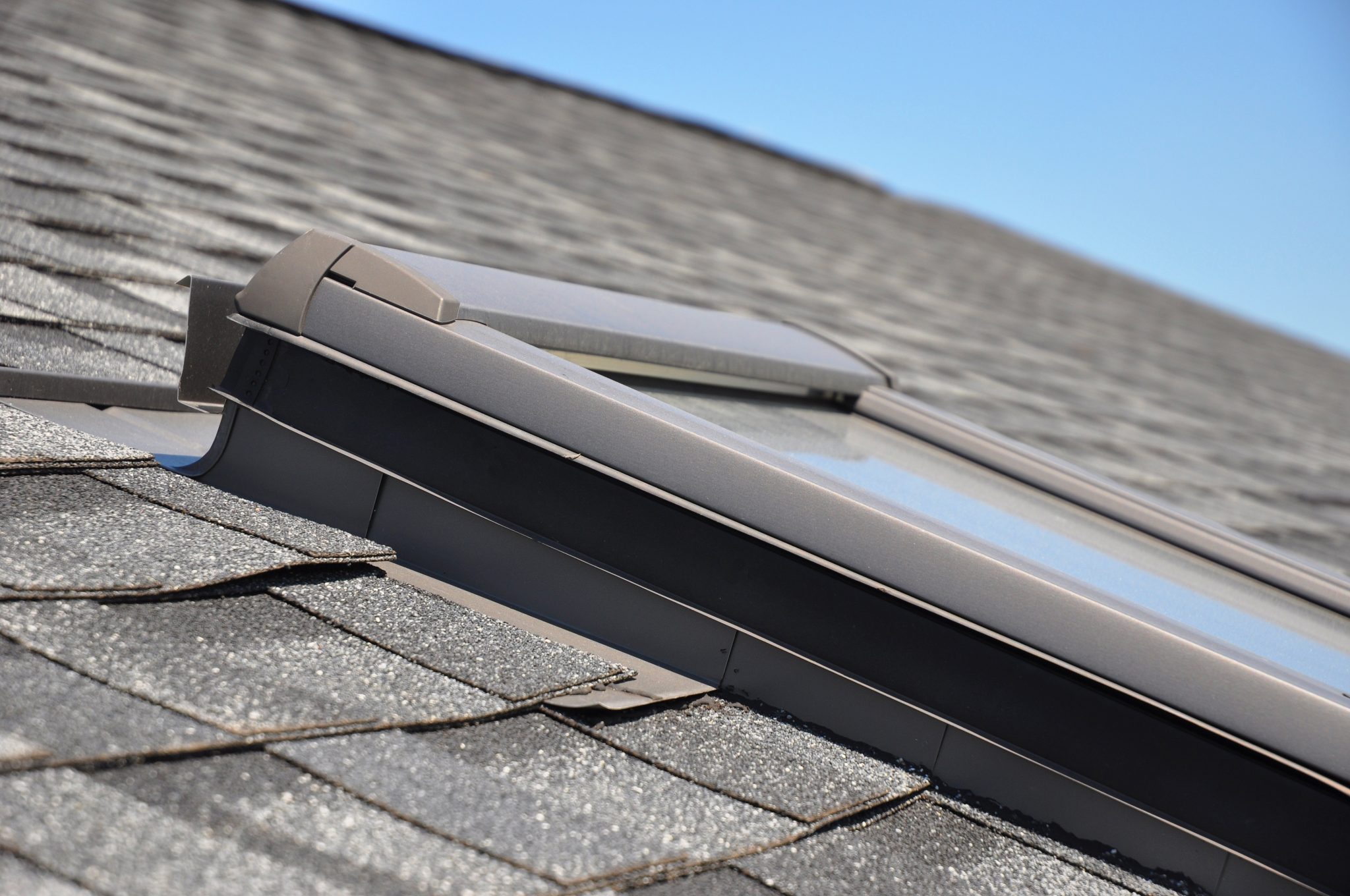 Skylights Vs. Solar Tubes. Which One is Right For You